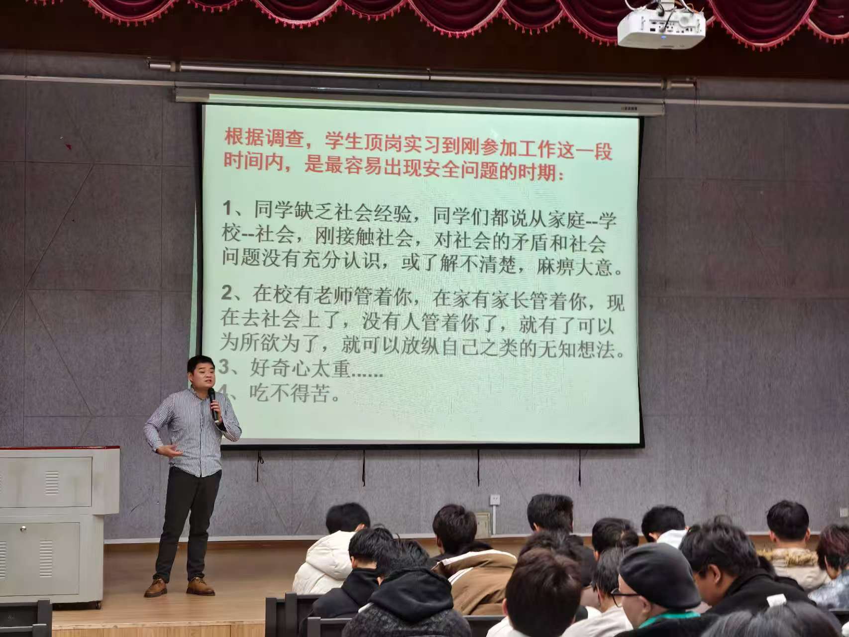 bcad12.jpg